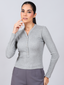 Blusa rib Skenn, detalhe close da textura rib