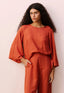 Blusa cropped quadradinha manga curta Cacay vista frontal feminina