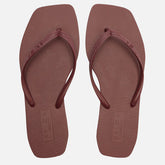 CHINELO DE DEDO VERMELHO BÁSICO SQUARE BRIZZA Z 19027 0002 0032 BRIZZA