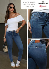 CALÇA JEANS SKINNY BOLSO EMBUTIDO FEM00342 REVANCHE CALÇA JEANS SKINNY BOLSO EMBUTIDO FEM00342 REVANCHE