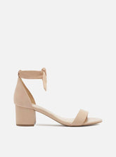 SANDÁLIA BEGE NOBUCK SALTO MÉDIO BLOCO A 10055 0096 0059 AREZZO