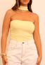 Blusa gola alta canelada preta Alcance, frente feminina