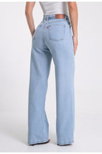 Calça Feminina Revanche ref. JEANS WIDE - VintedoisK