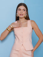 Detalhe de acabamento blusa colete alfaiataria 403188 Skenn feminina