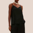 Blusa alça fina decote V Cacay feminino, detalhe alça fina e gola