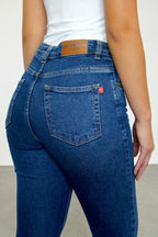 Calça Feminina REVANCHE ref. JEANS SKINNY - VintedoisK