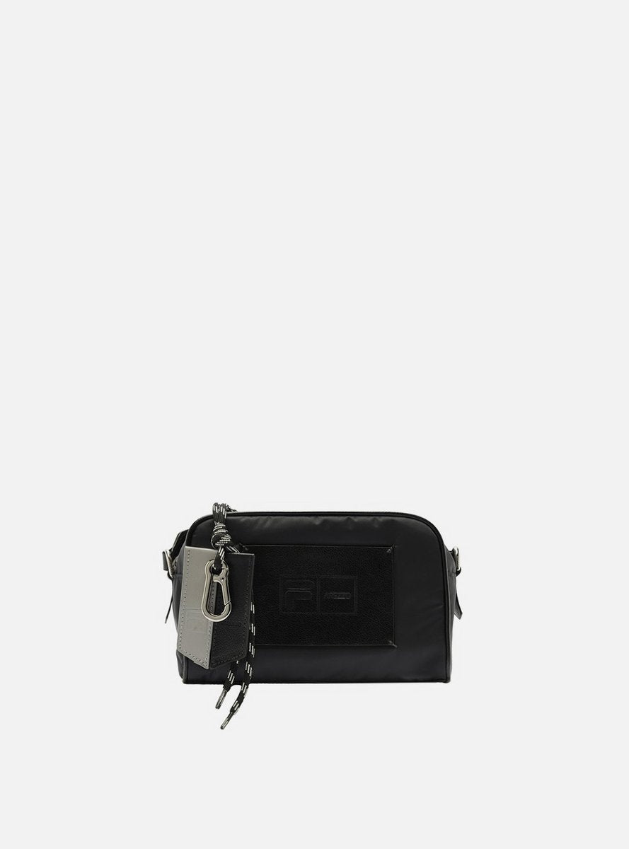 Bolsa Feminina Arezzo ref. BOLSA PEQUENA - VintedoisK Imagem principal do produto