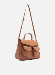 BOLSA SATCHEL MARROM GRANDE BOLSOS FRONTAIS A 50021 0987 0002 AREZZO