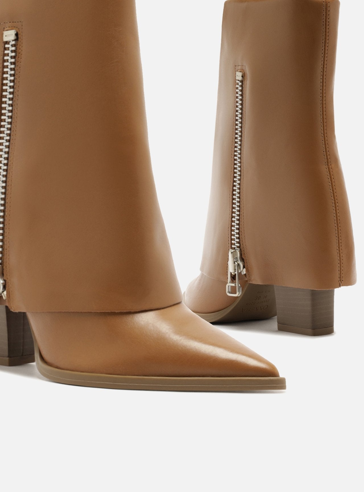 Bota Feminina Arezzo ref. BOTA MARROM - VintedoisK