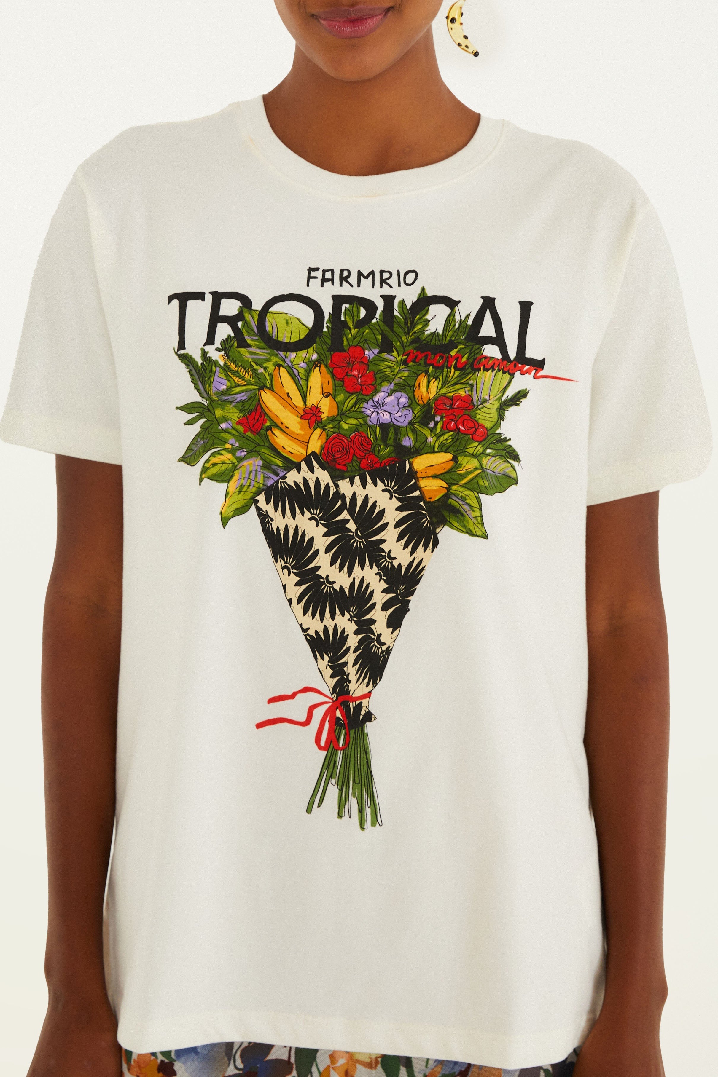 BLUSA T-SHIRT FIT BOUQUET TROPICAL 348403 FARM RIO Imagem secundária do produto