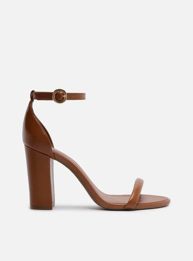 SANDÁLIA MARROM COURO SALTO ALTO BLOCO BÁSICA A 10281 0330 0001 AREZZO