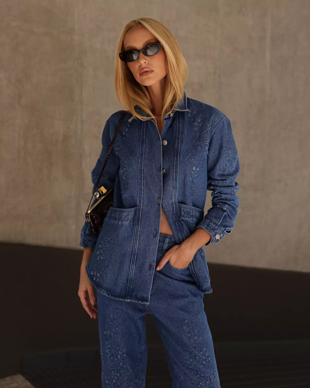 Camisa Feminino Alcance ref. CAMISA JEANS - VintedoisK
