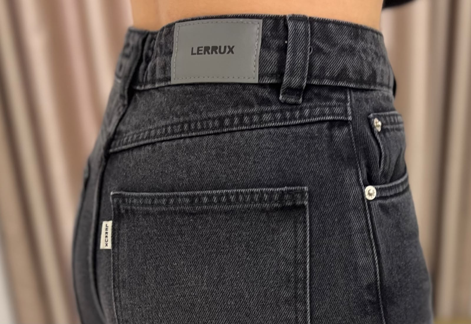 Calça Feminina Lerrux ref. CALCA JEANS - VintedoisK