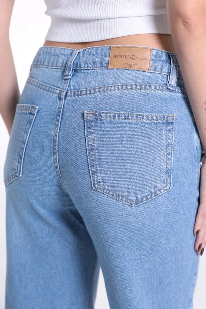 Calça Feminina Revanche ref. JEANS RETA - VintedoisK