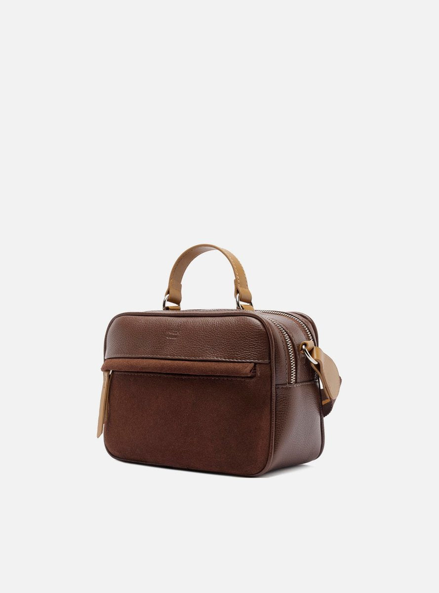 BOLSA TIRACOLO MARROM PRIONE MÉDIA CARAMELO A 50011 0235 0128 AREZZO Imagem secundária do produto