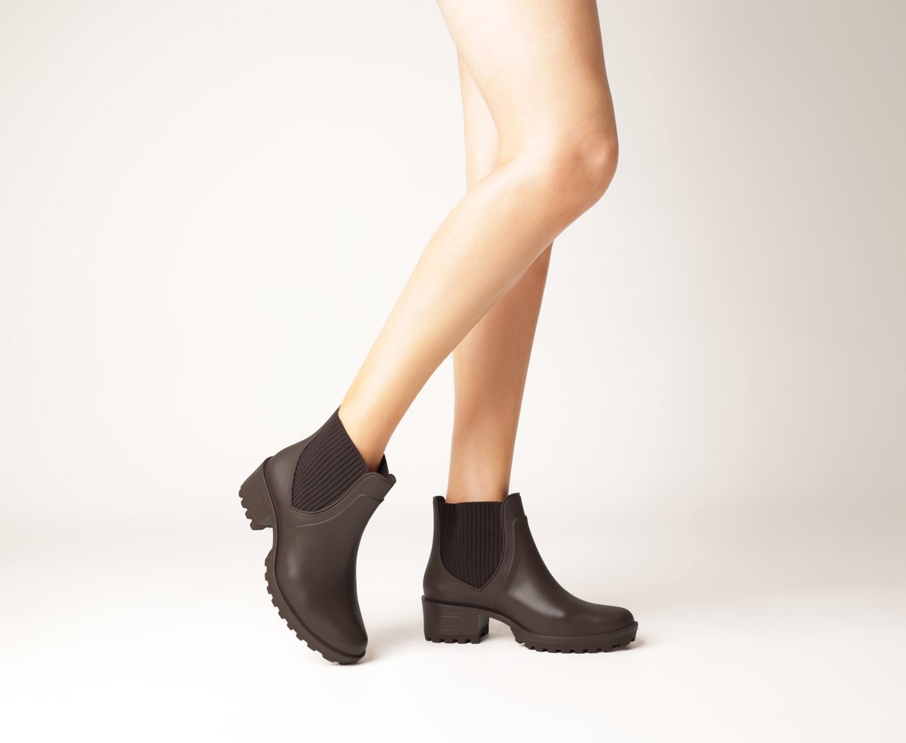 Bota Feminina ANACAPRI ref. BOTA CHELSEA - VintedoisK