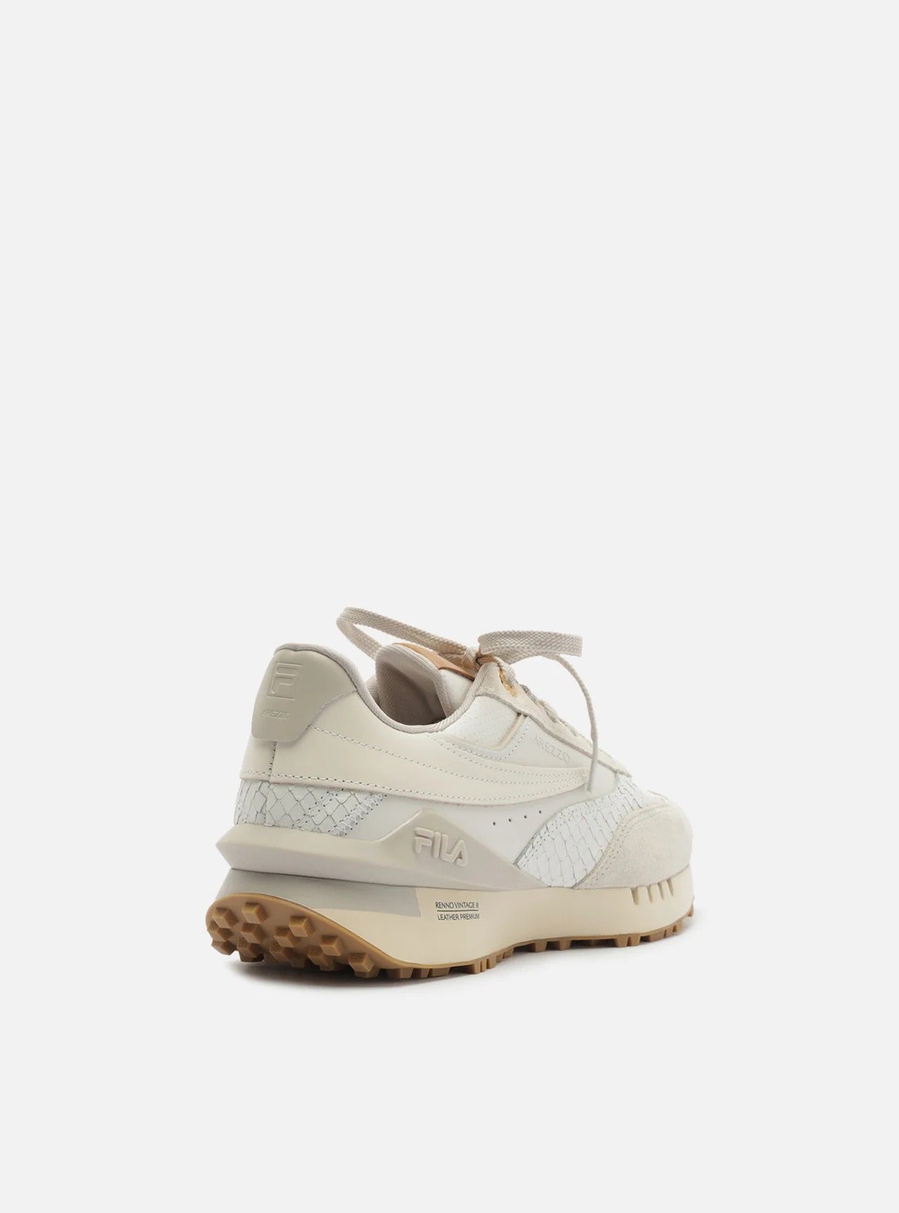 Tênis Feminino Arezzo ref. BRANCO SOLADO - VintedoisK