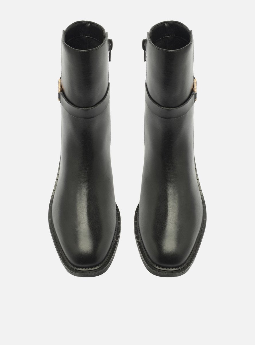 Bota Feminina Arezzo ref. BOTA PRETA - VintedoisK