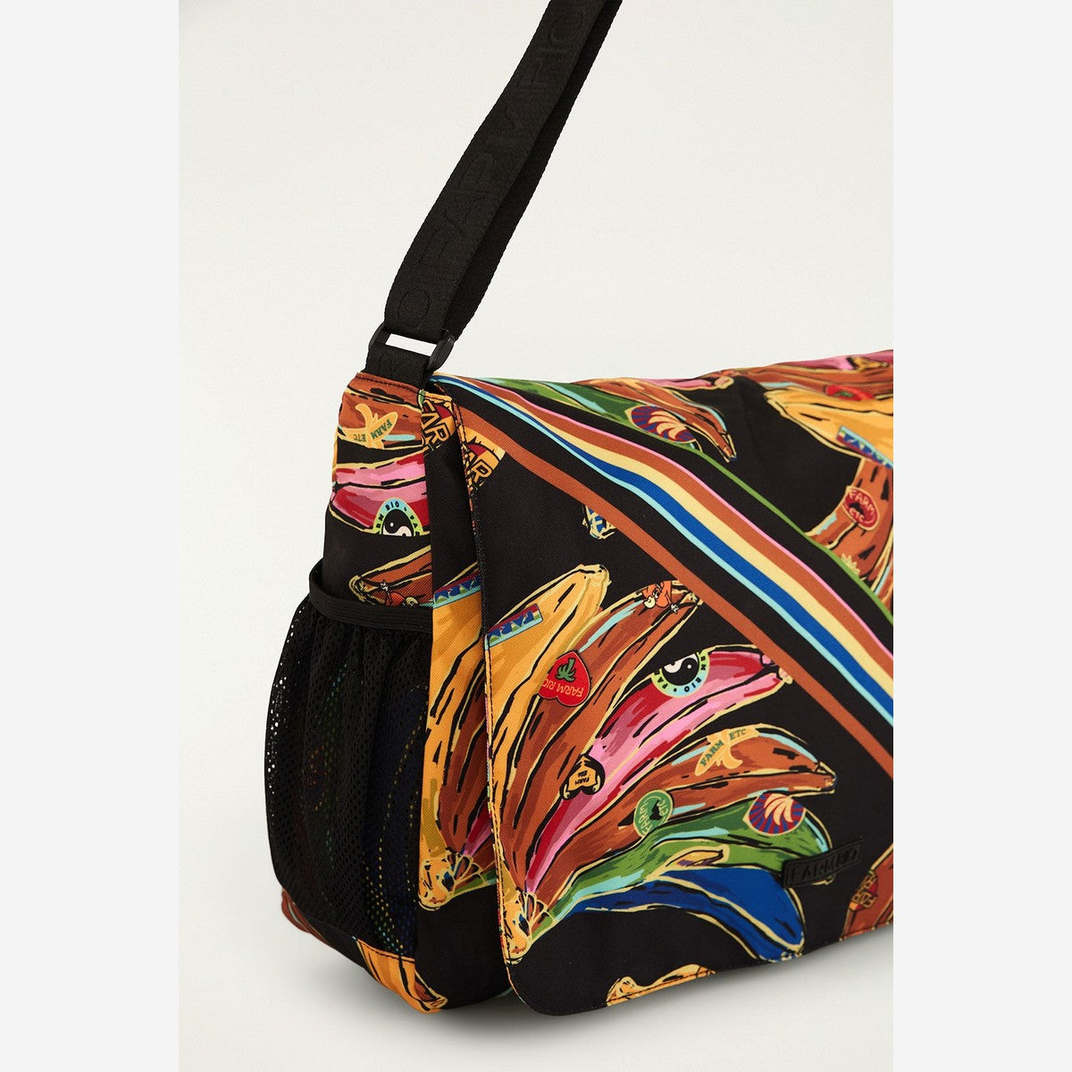 BOLSA FARM BRISA UNIVERSITARIA BANANA PA 78334388 FARM