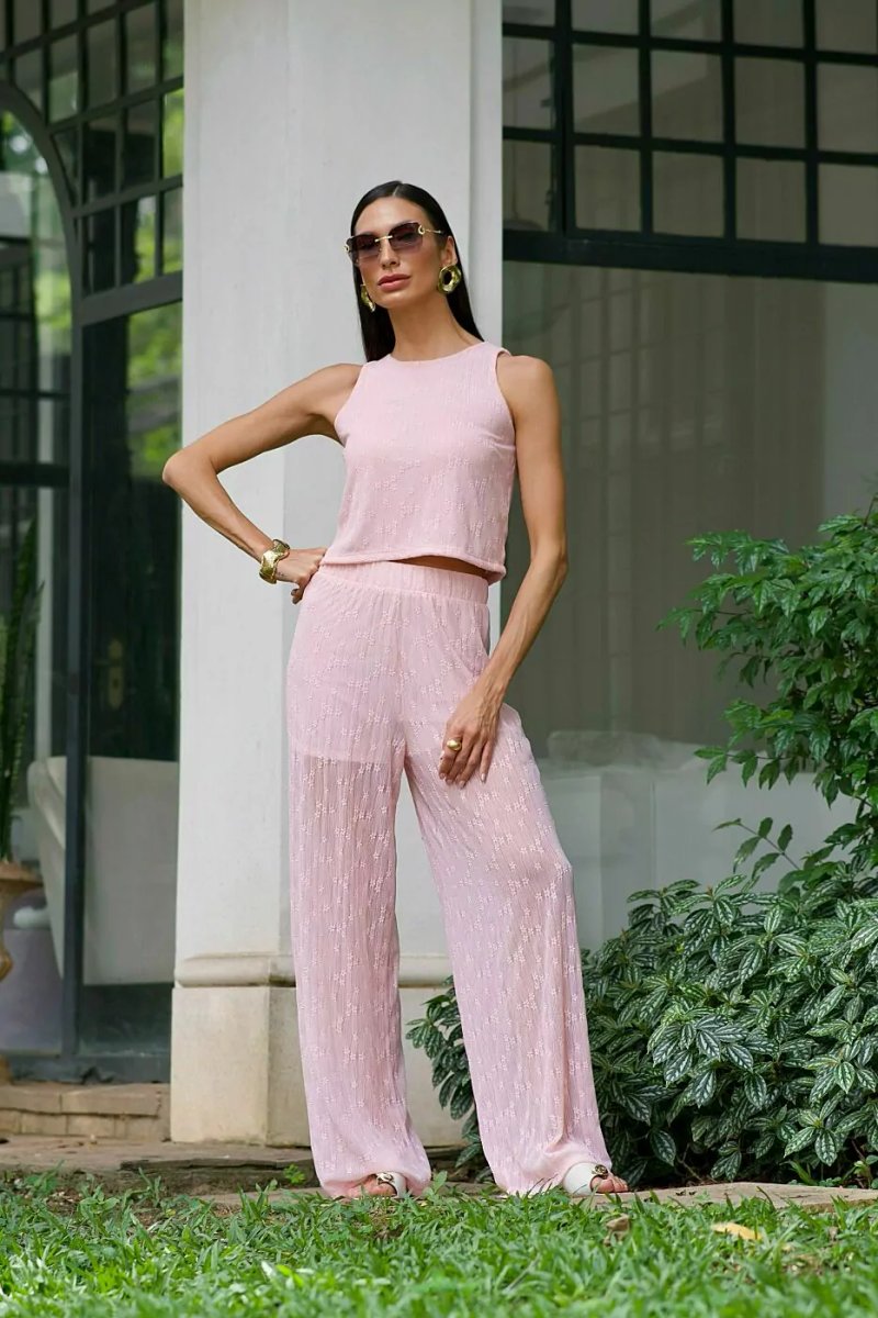 Conjunto Feminino Coqueta ref. CONJUNTO PANTALONA - VintedoisK Imagem principal do produto
