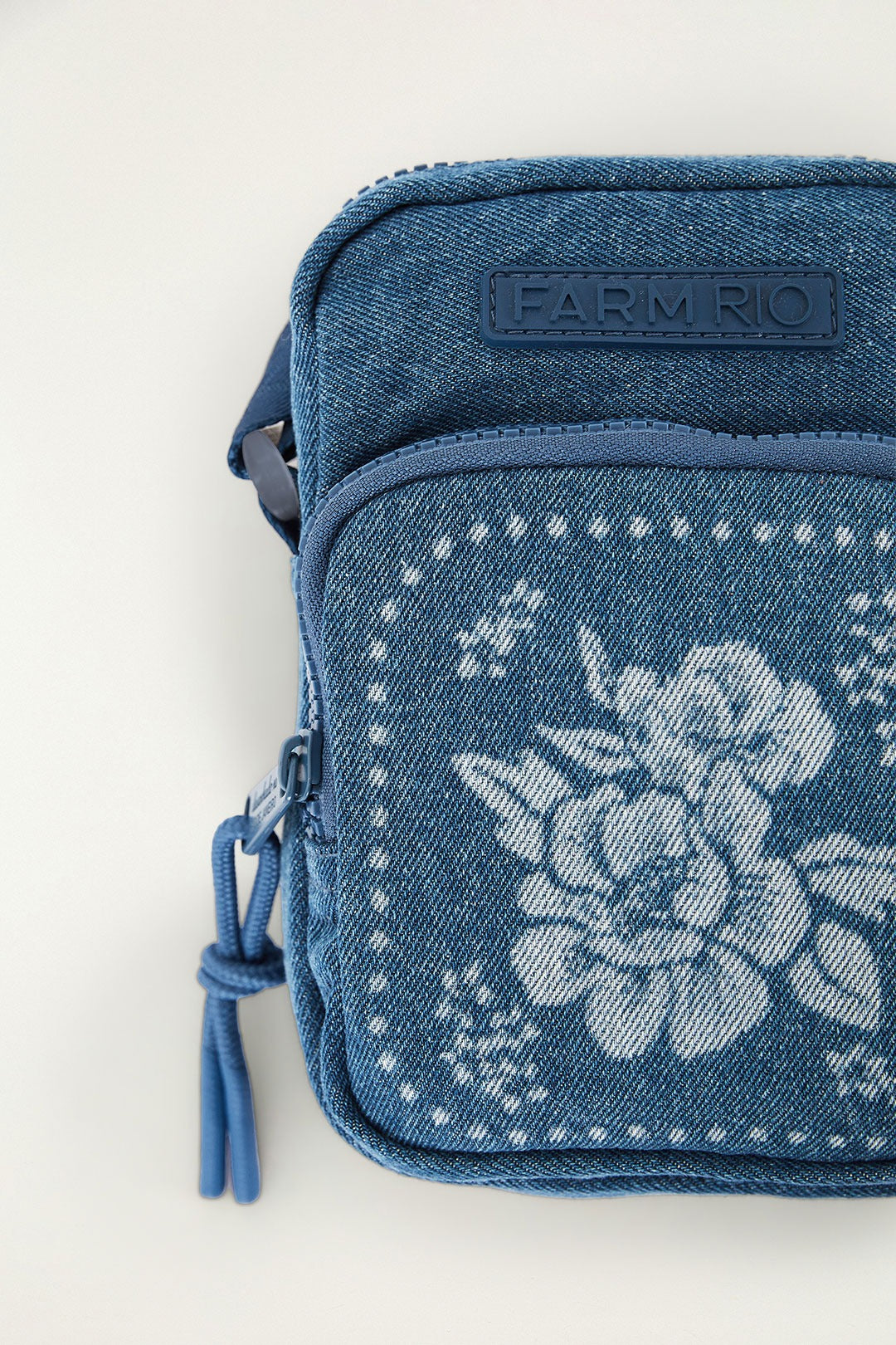 Bolsa Feminina Farm ref. BOLSA FARM - VintedoisK