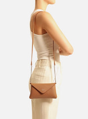BOLSA TIRACOLO CARAMELO GIORNO PEQUENA ENVELOPE A 50011 0723 0041 AREZZO