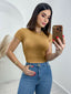 Blusa baby look Skenn feminina vista frontal ajustada