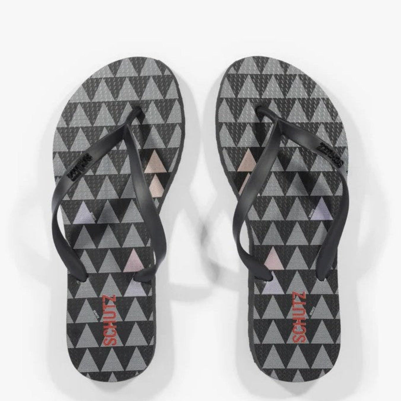 Chinelo Feminina SCHUTZ ref. CHINELO PRETO - VintedoisK