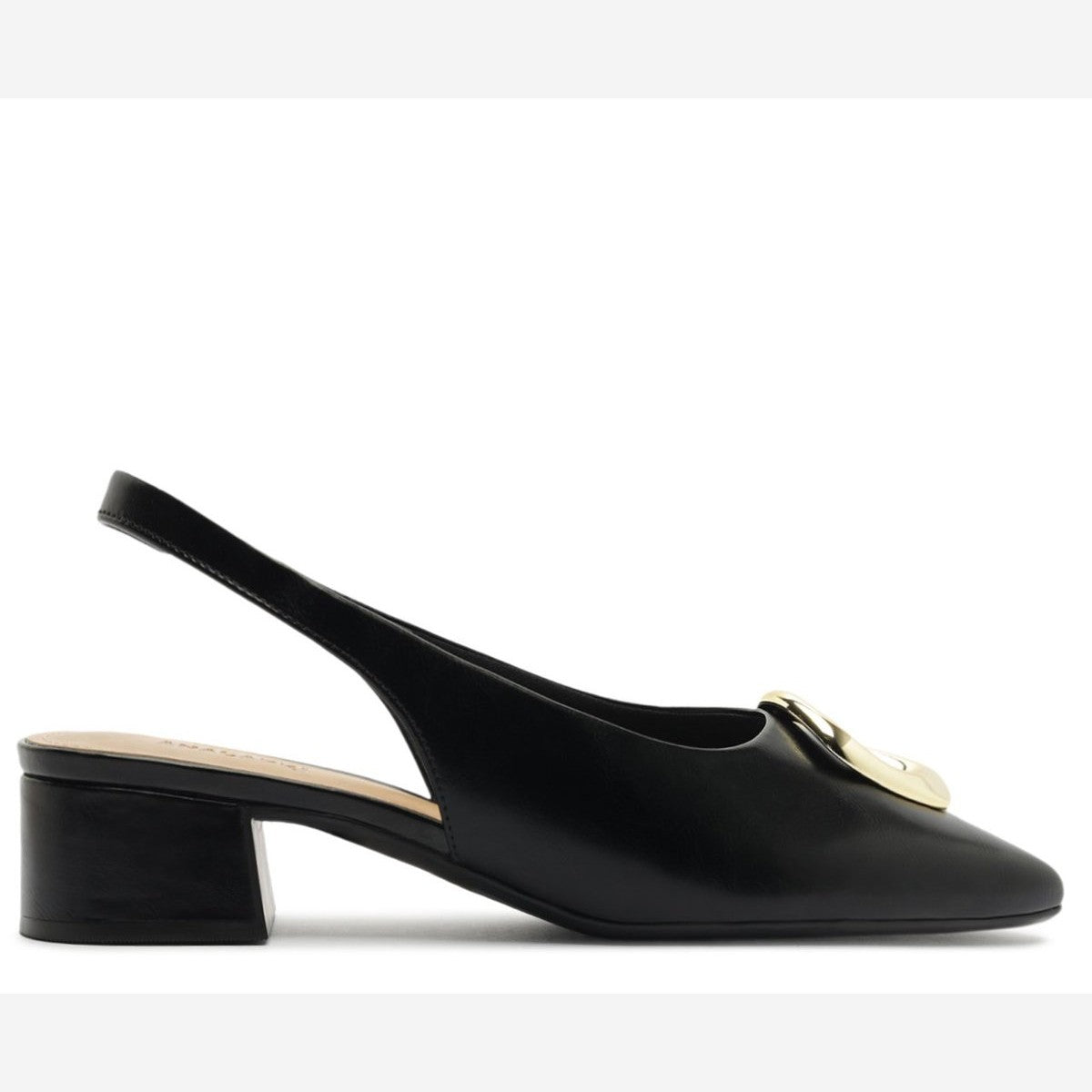 SCARPIN SLINGBACK SALTO BLOCO APLIQUE METAL PRETO C 30705 0026 0001 ANACAPRI