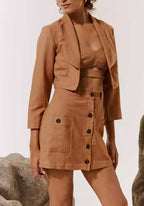 Blazer cropped liso preto frente ajustado Cacay feminino