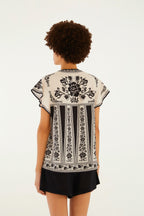 Blusa Feminina Farm rio ref. BLUSA BATA - VintedoisK