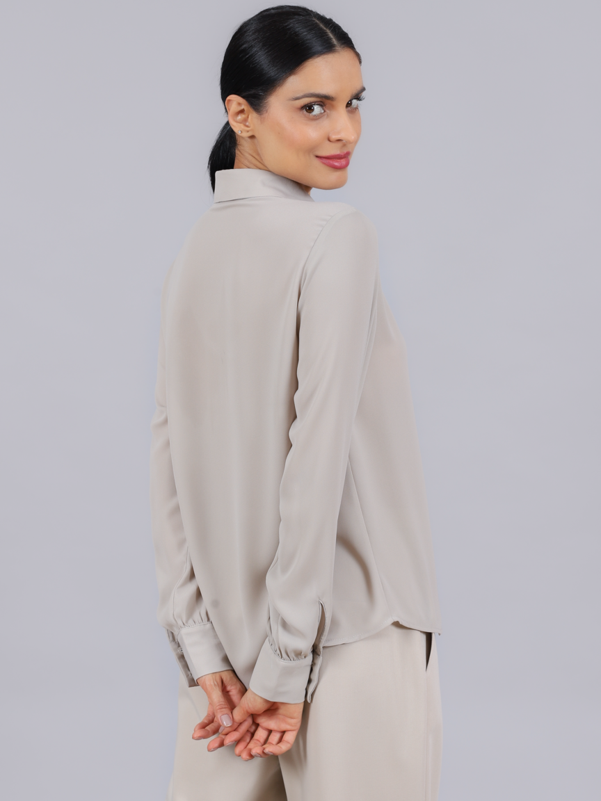 Camisa Feminino SKENN ref. CAMISA FLUIDA - VintedoisK