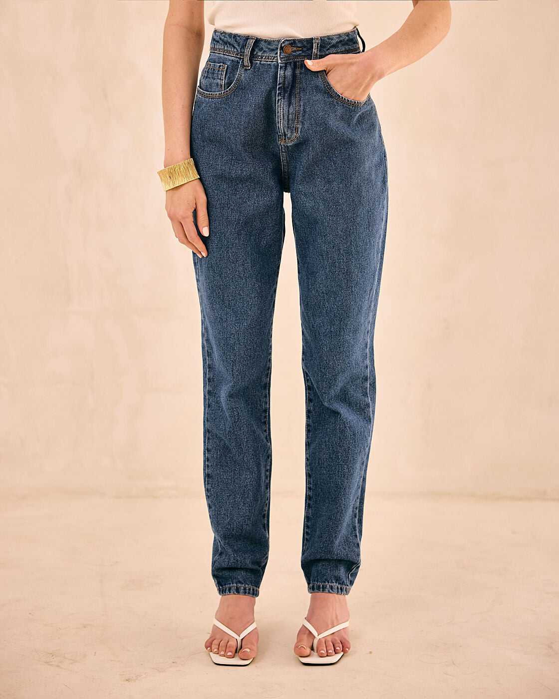 CALÇA JEANS MOM BASIC 173200236 ALCANCE