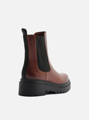 BOTA CARAMELO COURO CANO CURTO TRATORADA ELÁSTICO A 13654 0002 0002 AREZZO