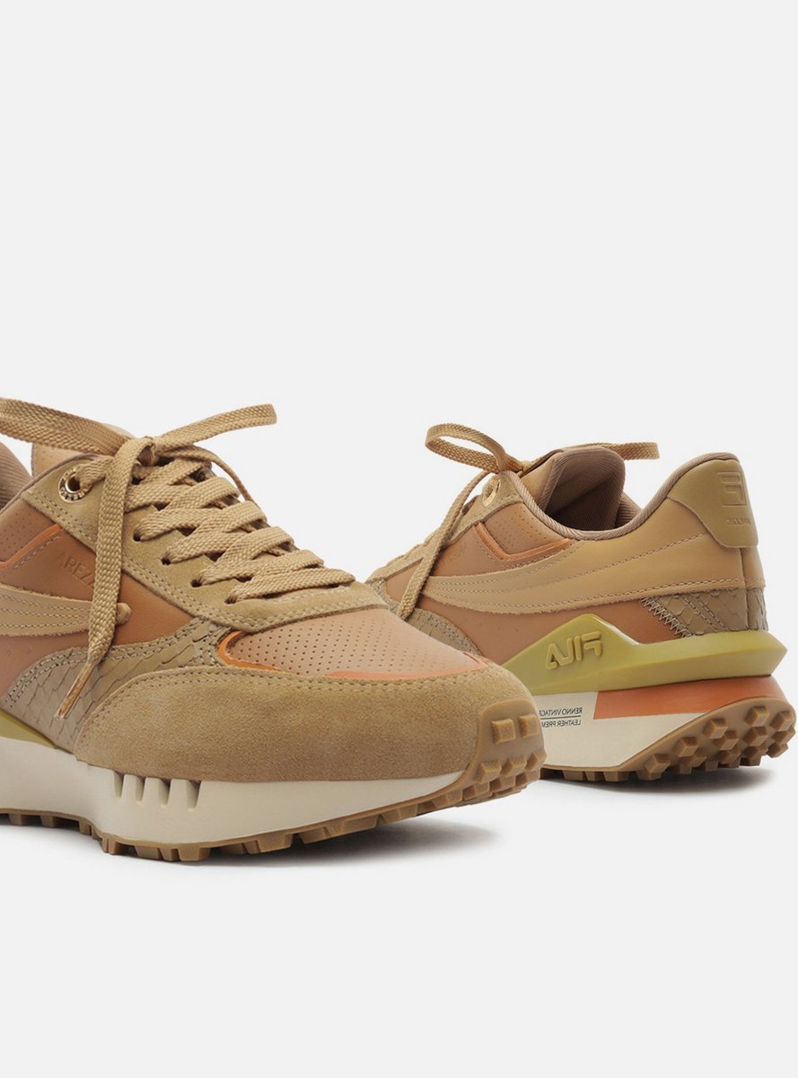 Tênis Feminino Arezzo ref. MARROM MULTIMATERIAL - VintedoisK