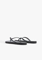 Chinelo Feminina SCHUTZ ref. CHINELO PRETO - VintedoisK