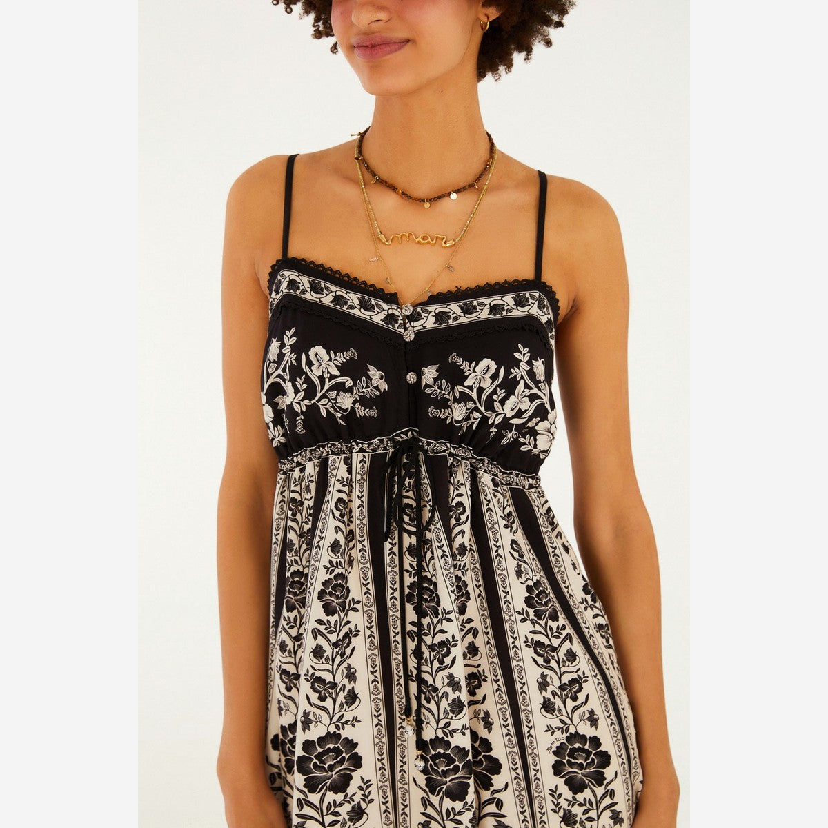 VESTIDO CURTO FLORAL DELICADO 366722 FARM RIO