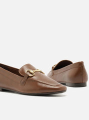 MOCASSIM MARROM COURO BICO QUADRADO BRIDÃO A 13915 0001 0008 AREZZO