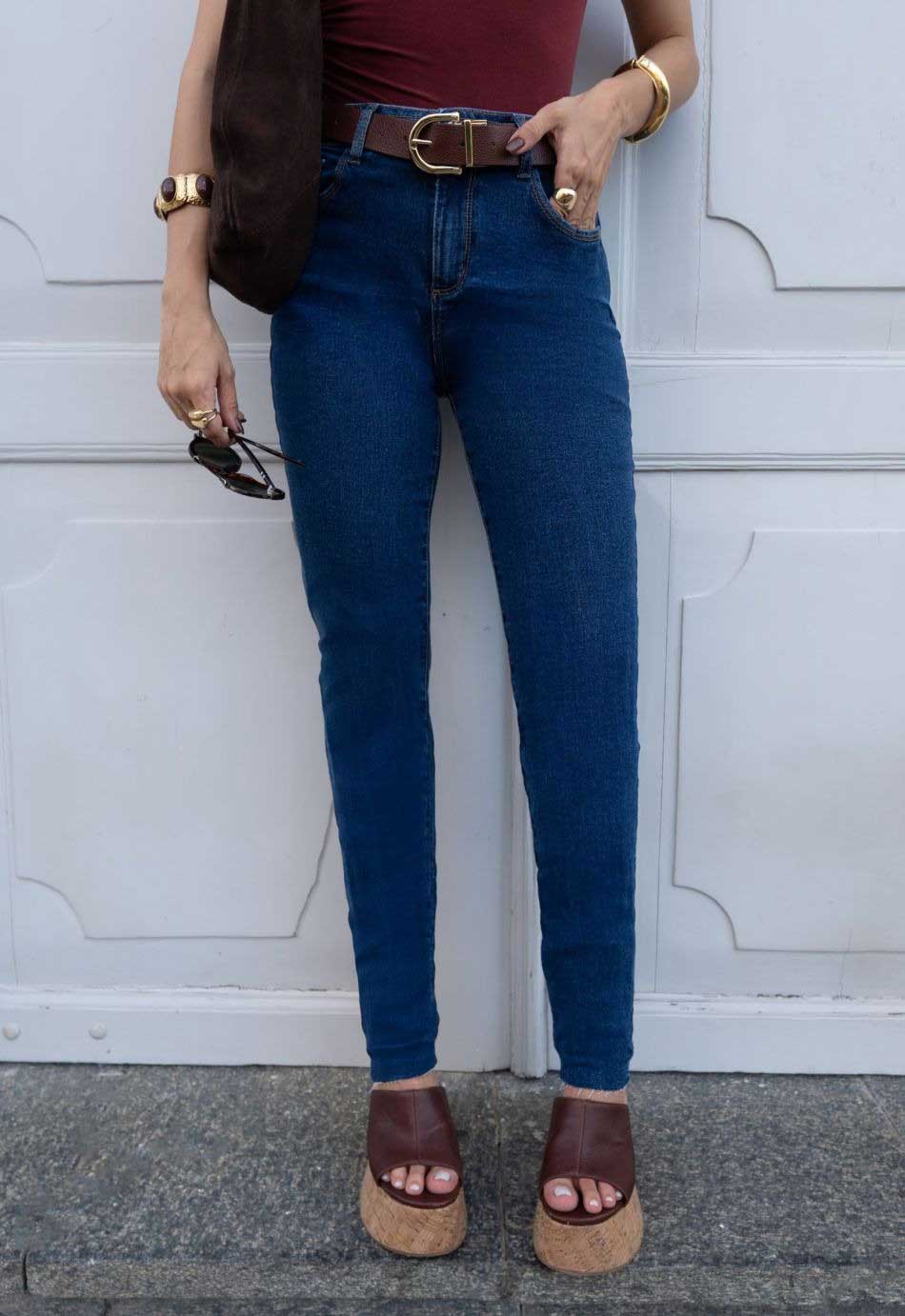 Calça Feminina ALCANCE ref. JEANS ESCURA - VintedoisK