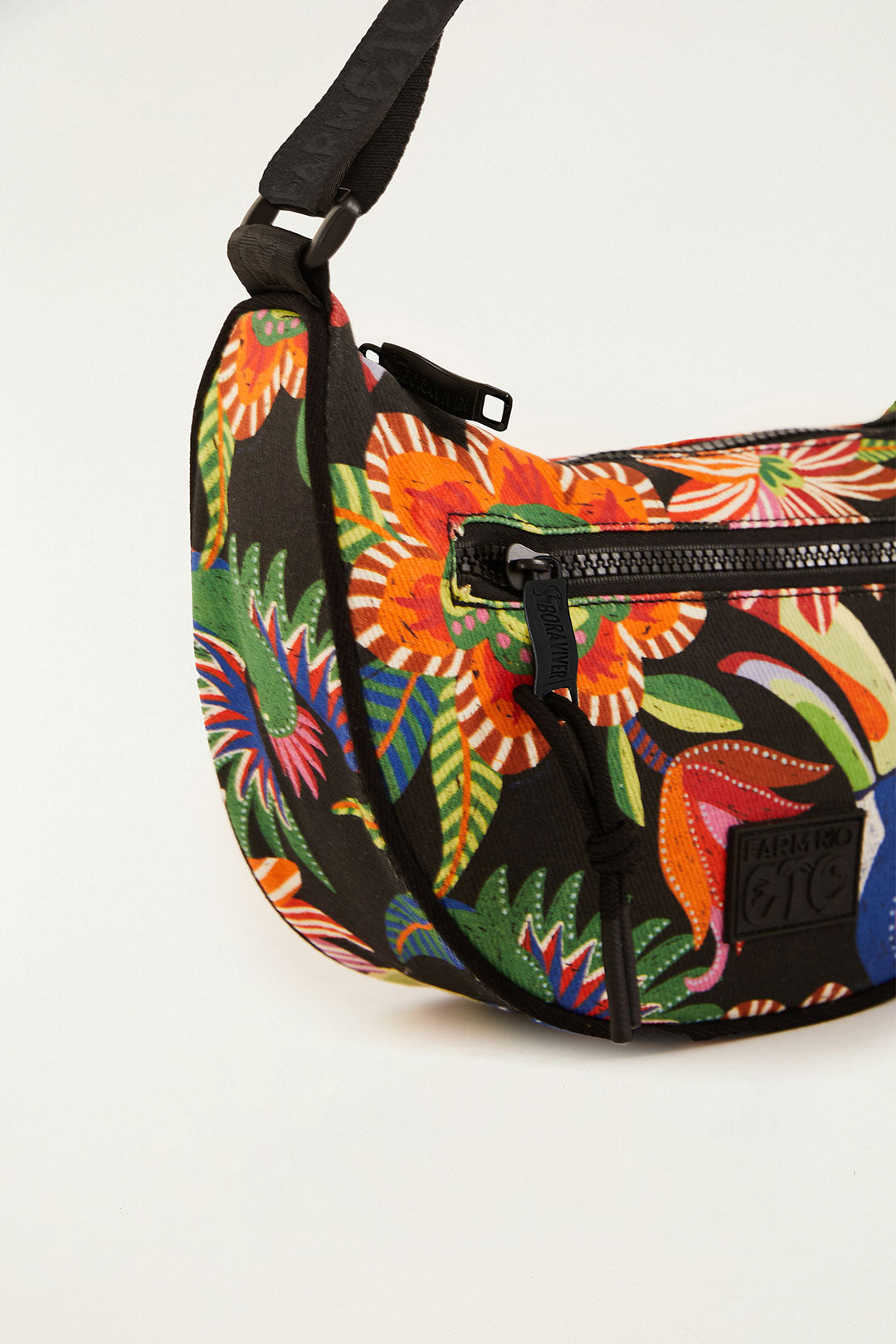 Bolsa Feminina Farm rio ref. BOLSA FARM - VintedoisK