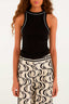 Blusa regata rib franzido Farm Rio em azul marinho, frente feminina