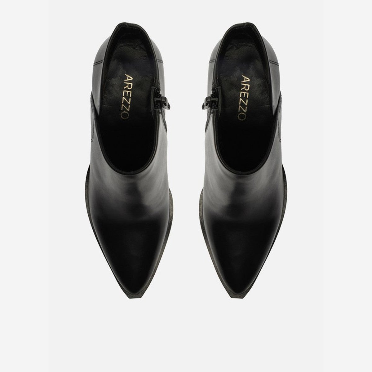 BOTA PRETA COURO CANO CURTO BLOCO A 11879 0001 0001 AREZZO