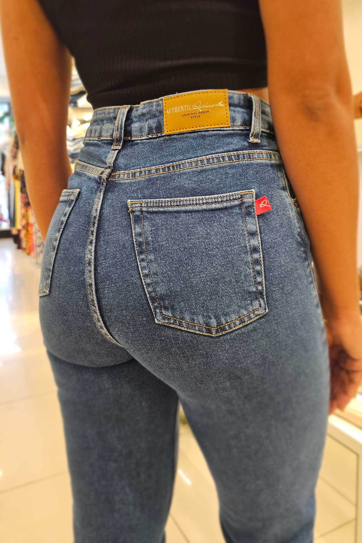 CALÇA JEANS MOM BARRA NORMAL FEM00294 REVANCHE Imagem secundária do produto