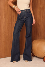 Calça Feminina ALCANCE ref. JEANS FLARE - VintedoisK