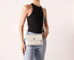 BOLSA TIRACOLO MÉDIA LISA BRANCA C 50012 1970 0004 ANACAPRI