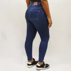 Calça Feminina REVANCHE ref. JEANS SKINNY - VintedoisK
