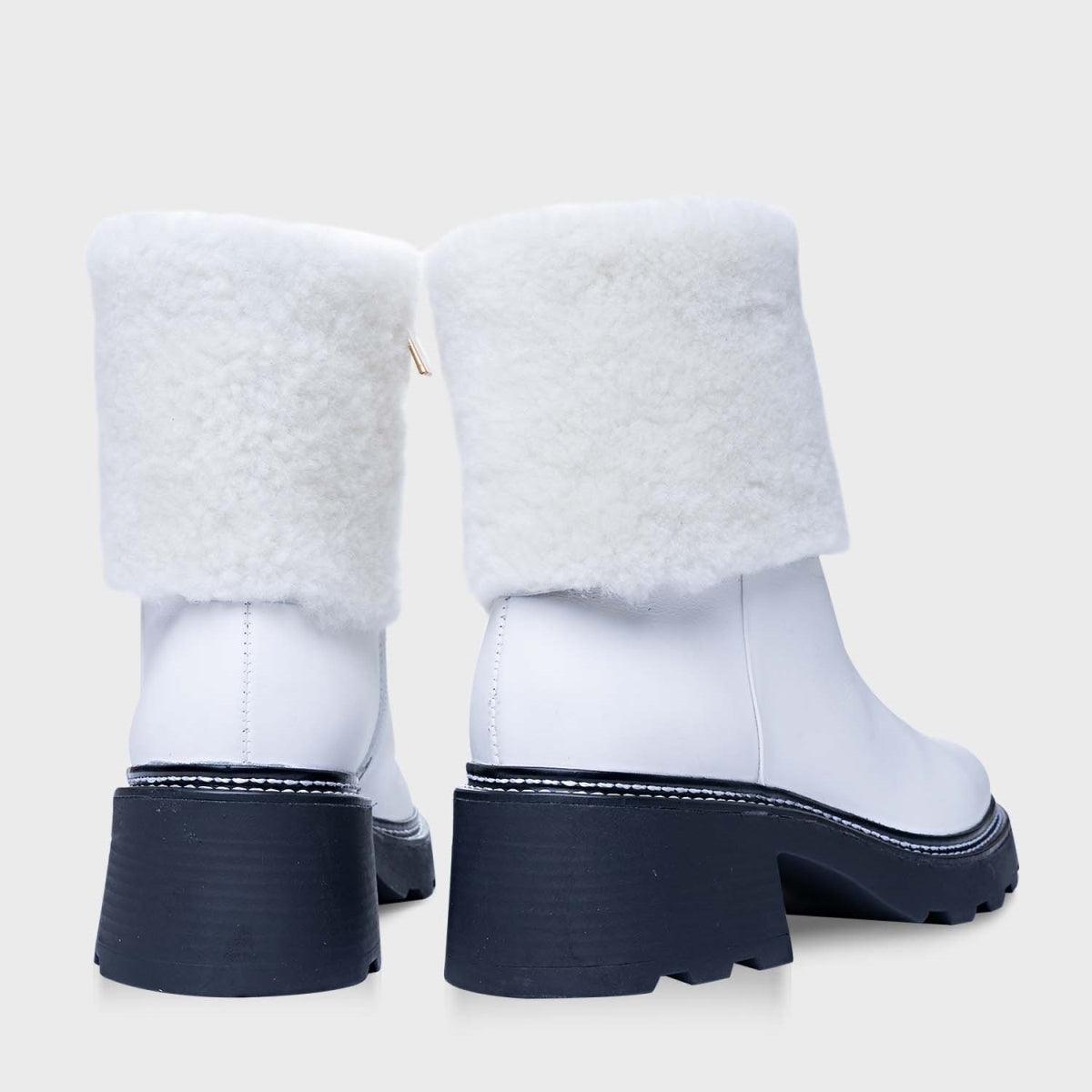 BOTA CHELSEA BEAR TRATORADA E PELO BRANCO 35 -486010 CARRANO - Vintedoisk