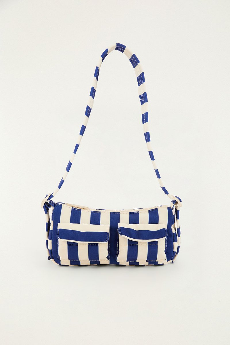 Bolsa Feminina Farm ref. BOLSA BAGUETE - VintedoisK Imagem principal do produto