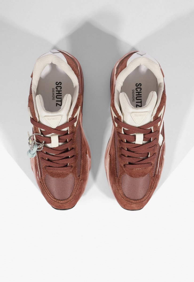 Tênis Feminino Schutz ref. BICO REDONDO - VintedoisK