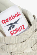 Tênis Feminina SCHUTZ ref. REEBOK OFF - VintedoisK